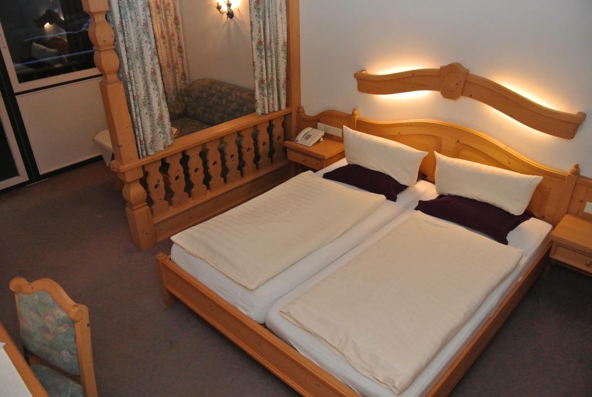 Hotel Gruberhof Innsbruck Igls B&B חדר תמונה